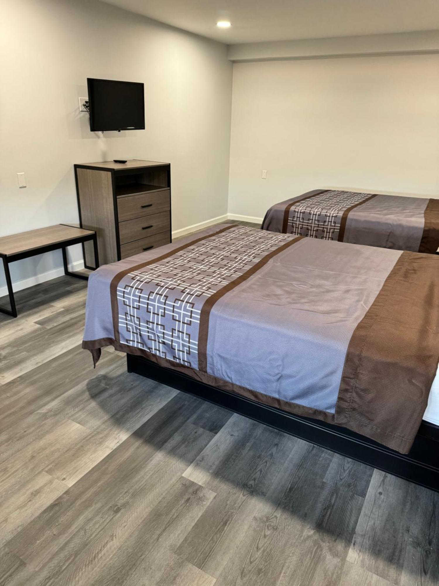 Continental Inn And Suites Nacogdoches Tx Sfa University Downtown Dış mekan fotoğraf